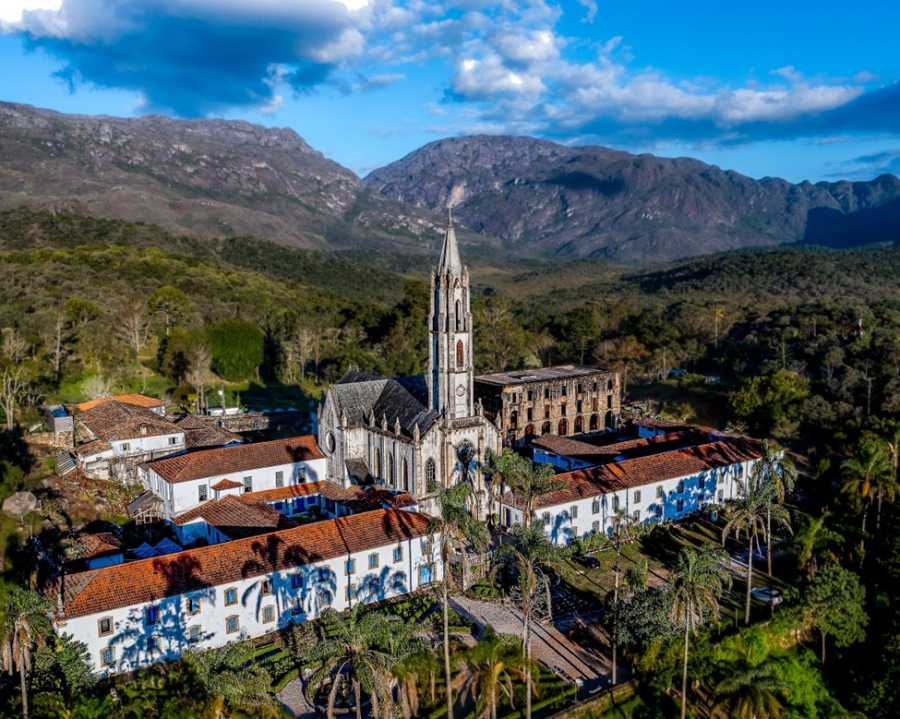 Turismo de fé movimenta destinos entre Itália e Brasil durante a Quaresma 