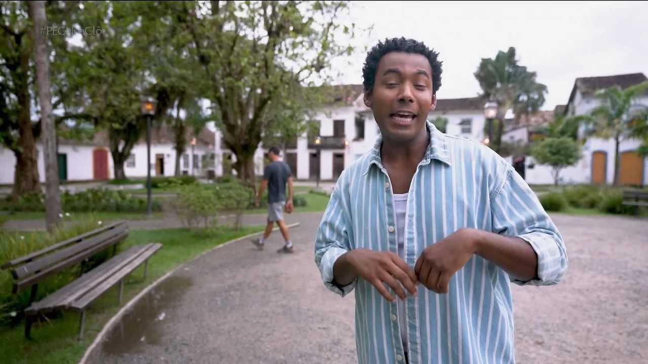 Após adotar cachorra, empresário cria tapete higiênico biodegradável para pets e projeta faturar R$ 2 milhões