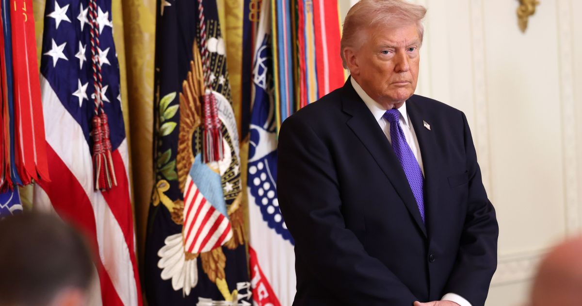 Trump reitera desejo em participar da escolha de novo líder do Irã