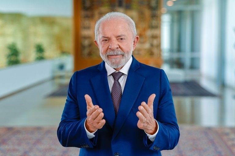 Após ofensiva do PL, PT aposta em vídeo para rebater caso Lulinha