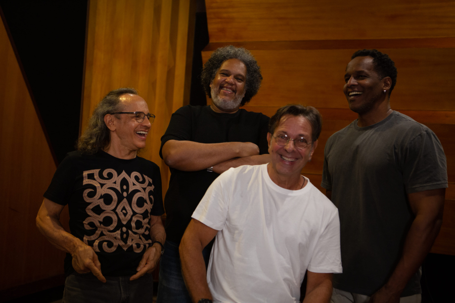 Todas as Esquinas do Mundo: quando a música atravessa fronteiras para além de Minas Gerais