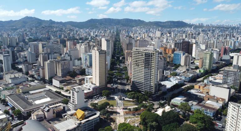 Representantes de 40 cidades brasileiras se reúnem em BH para debater reforma tributária