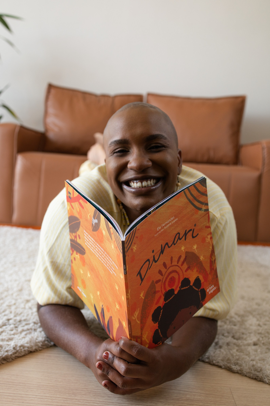 Livro infantil “Dinari” une ancestralidade e protagonismo negro