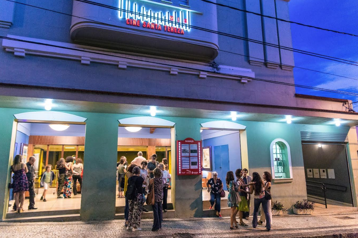 Cine Santa Tereza celebra 10 anos de reabertura com filmes sugeridos pelo público